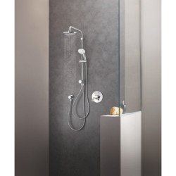 Dušo komplektas Grohe Tempesta 210, su diverteriu