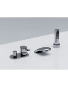 Vonia Balteco Linea 150x150 cm, su apdaila E17, masažinė, C2Z1