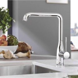 Plautuvės maišytuvas Grohe Essence, chromo spalvos