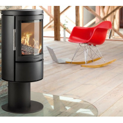 Plieninė krosnelė Wiking Luma 2 ant pjedestalo