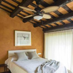 Lubų ventiliatorius Faro Lombok, su šviestuvu, rudos spalvos