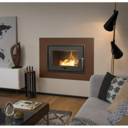 Ketinis židinio ugniakuras Invicta 700 Optimise, tiesiu stiklu